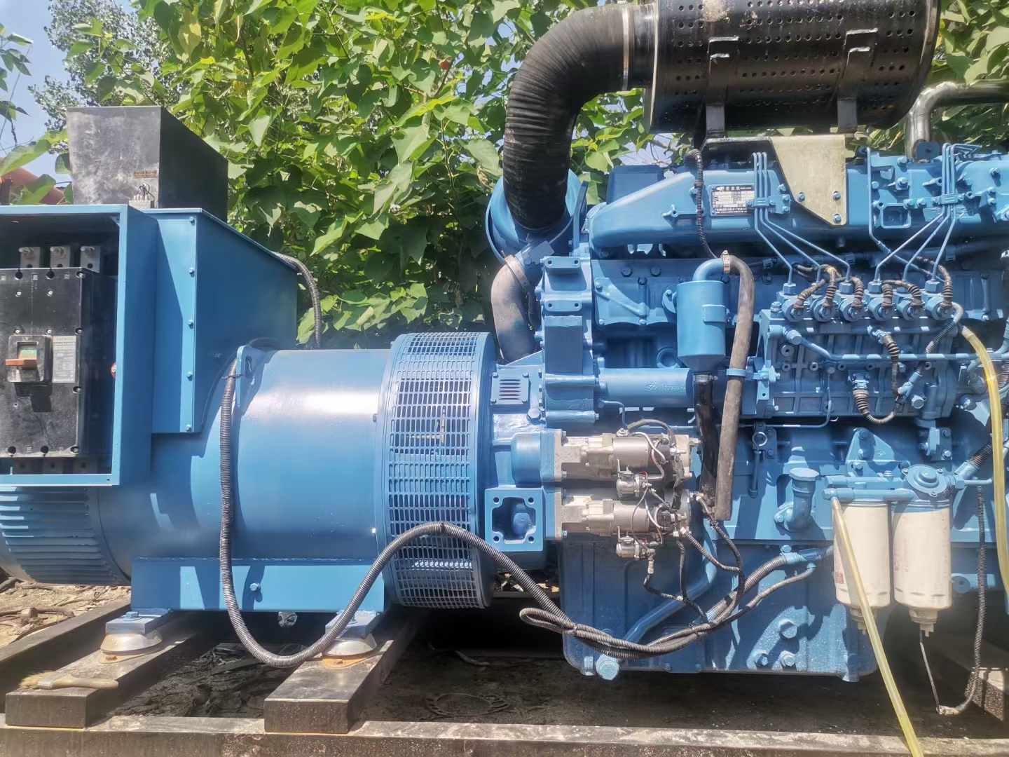 文圣详细说明降低 800kW 柴油发电机输出电流波动的方法